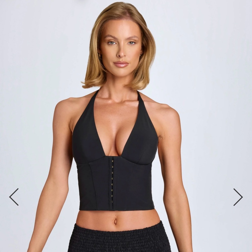 *SOLD* 🐈‍⬛ Oh Polly | Hook-And-Eye Halterneck Corset Top in Black (0) 🐈‍⬛